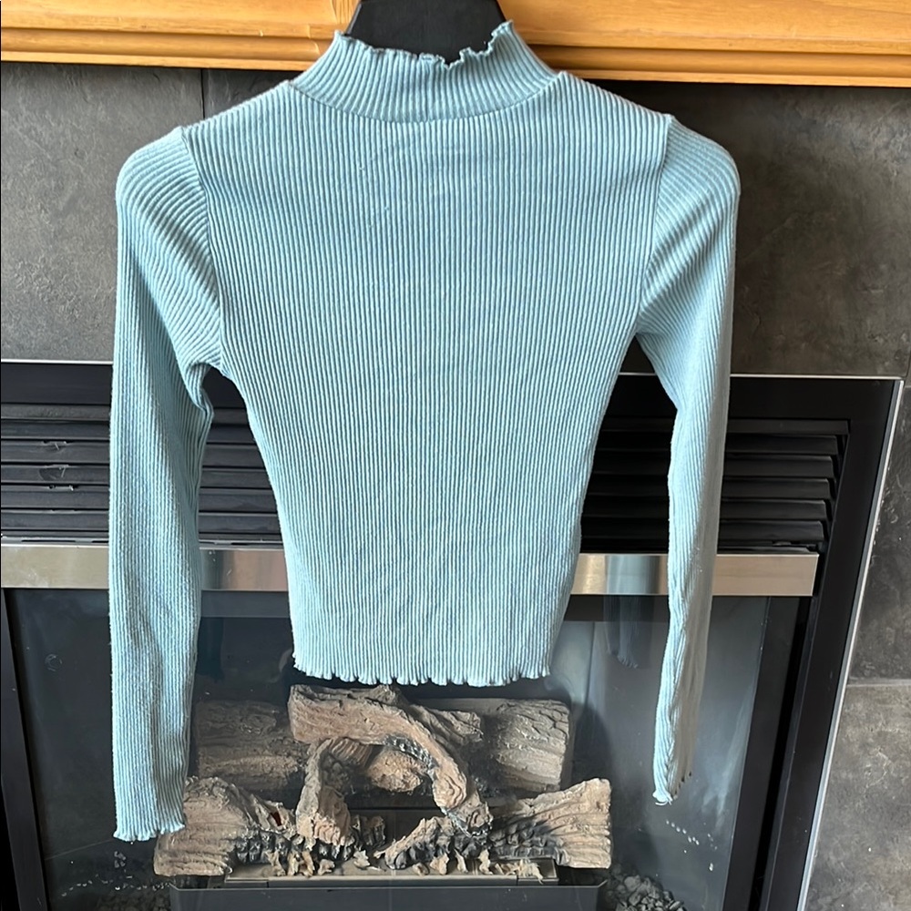 Women's Ribbed Knit Top - Blue - Picture 2 of 2